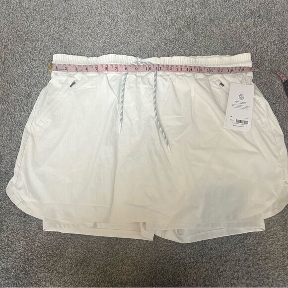 Athleta Trekkie Skort 18, magnolia white - Picture 13 of 15